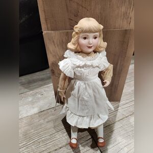 Franklin Heirloom Dolls Collection